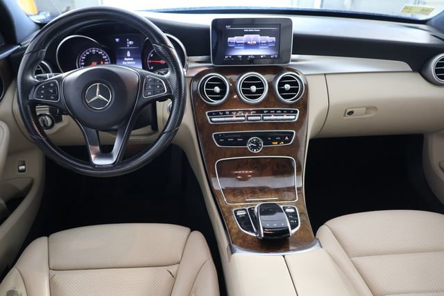 Used 2015 Mercedes-Benz C 300 4MATIC Sedan image 2