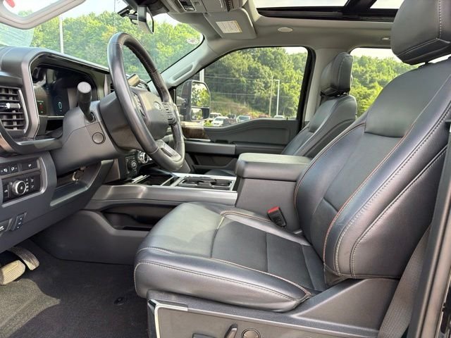 Used 2024 Ford F350 Lariat w/ Lariat Ultimate Package AWD/4WD image 16