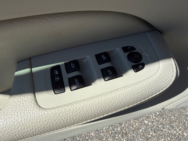 Used 2020 Volvo S60 T5 Momentum image 13