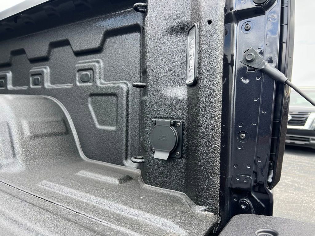 Used 2025 GMC Sierra 1500 Denali image 39