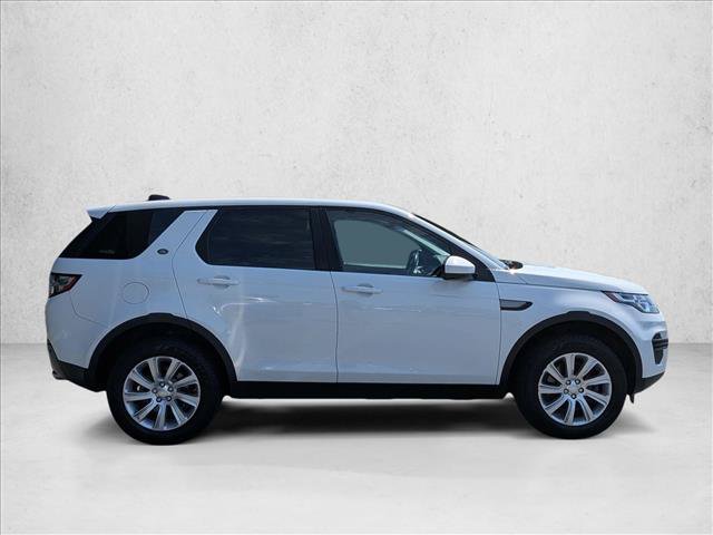 Used 2019 Land Rover Discovery Sport SE AWD/4WD image 4