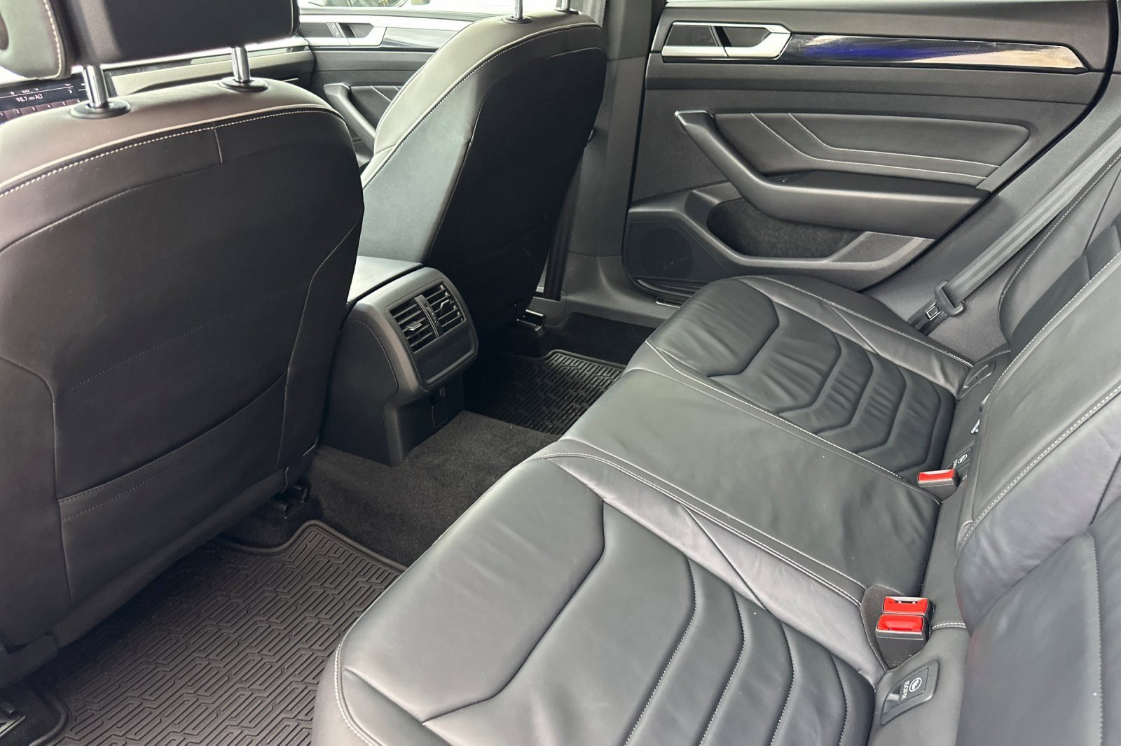 Used 2021 Volkswagen Arteon SEL image 11