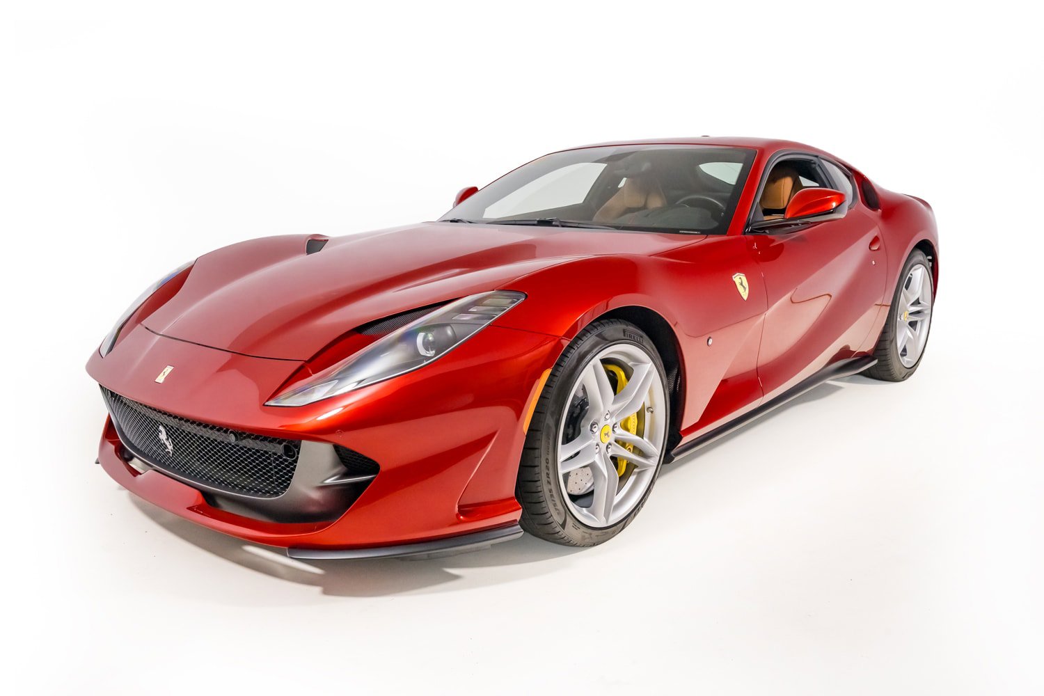 Used 2019 Ferrari 812 Superfast RWD image 2