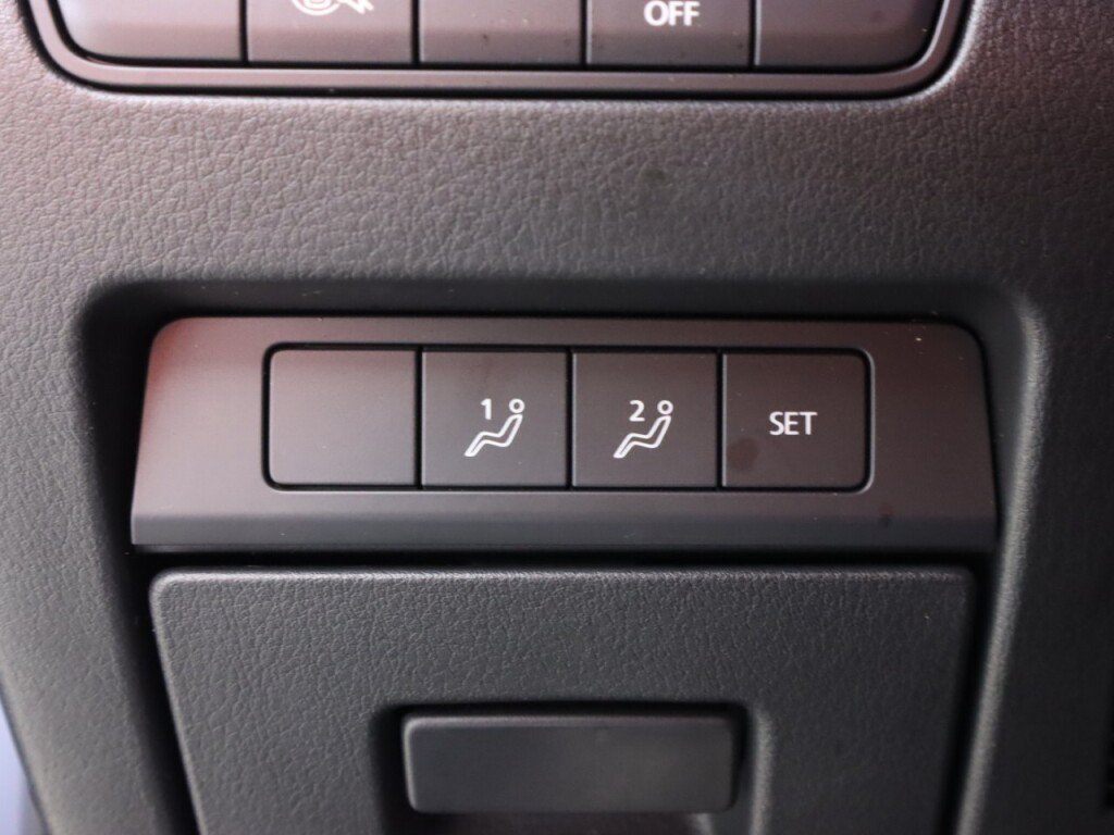 Used 2024 MAZDA MAZDA3 s AWD/4WD image 11