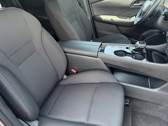 New 2026 Nissan Rogue S image 22