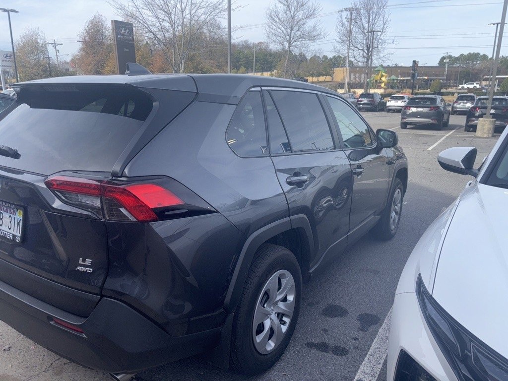 Used 2025 Toyota RAV4 LE image 8