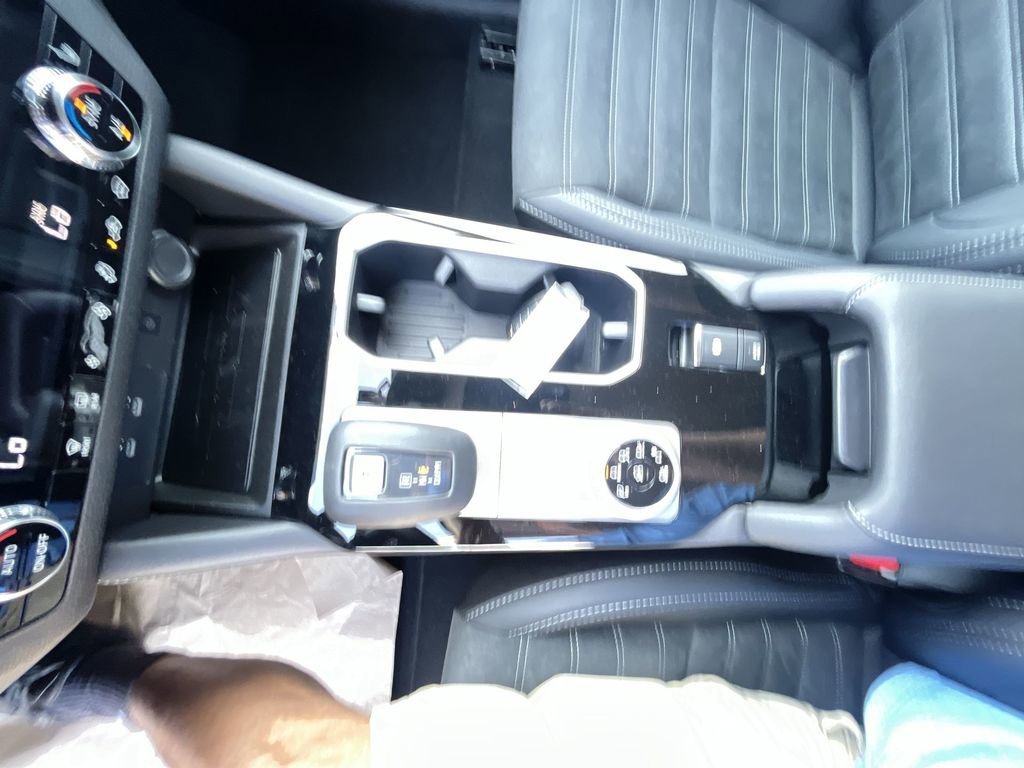 New 2025 Mitsubishi Outlander SE image 20