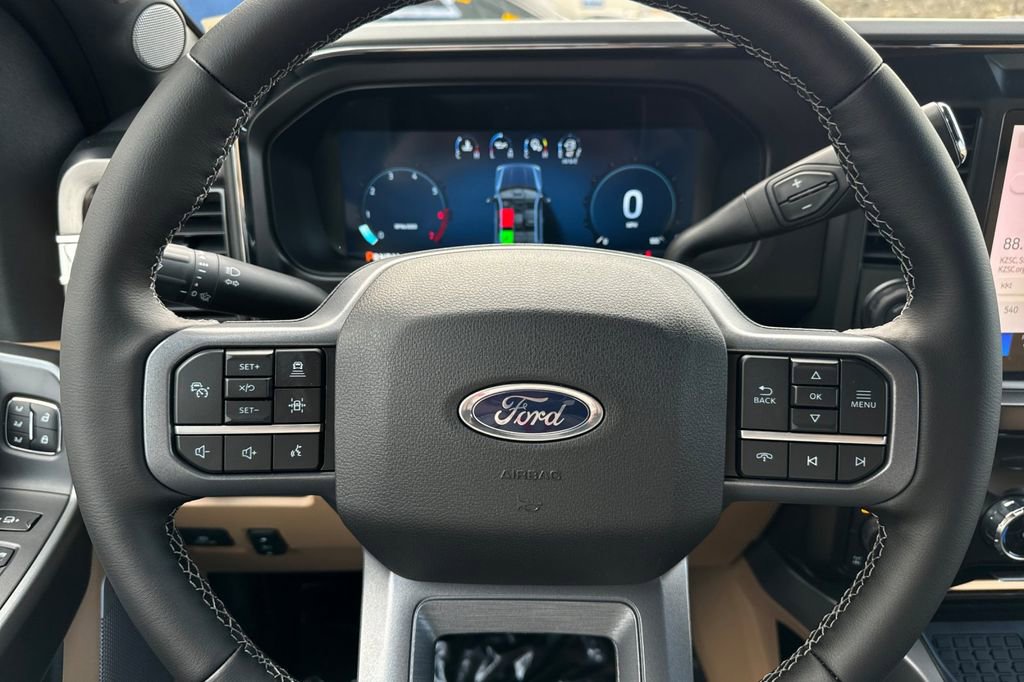 New 2026 Ford F350 Lariat w/ Lariat Premium Package AWD/4WD image 17