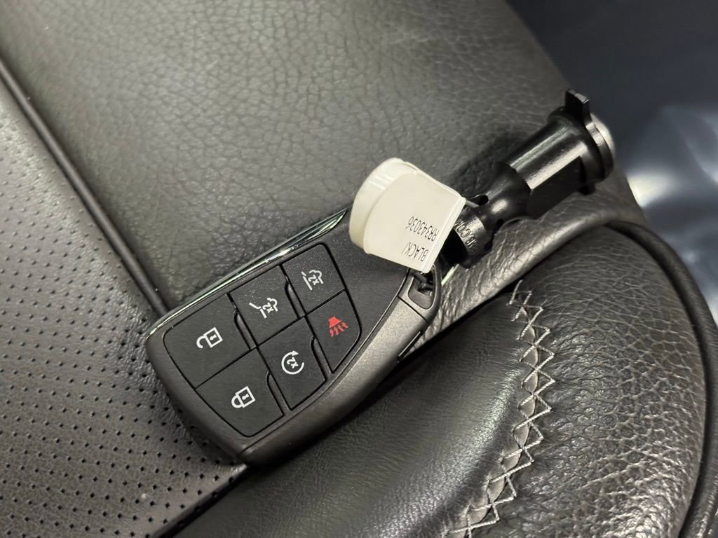 Certified 2024 GMC Yukon Denali image 47