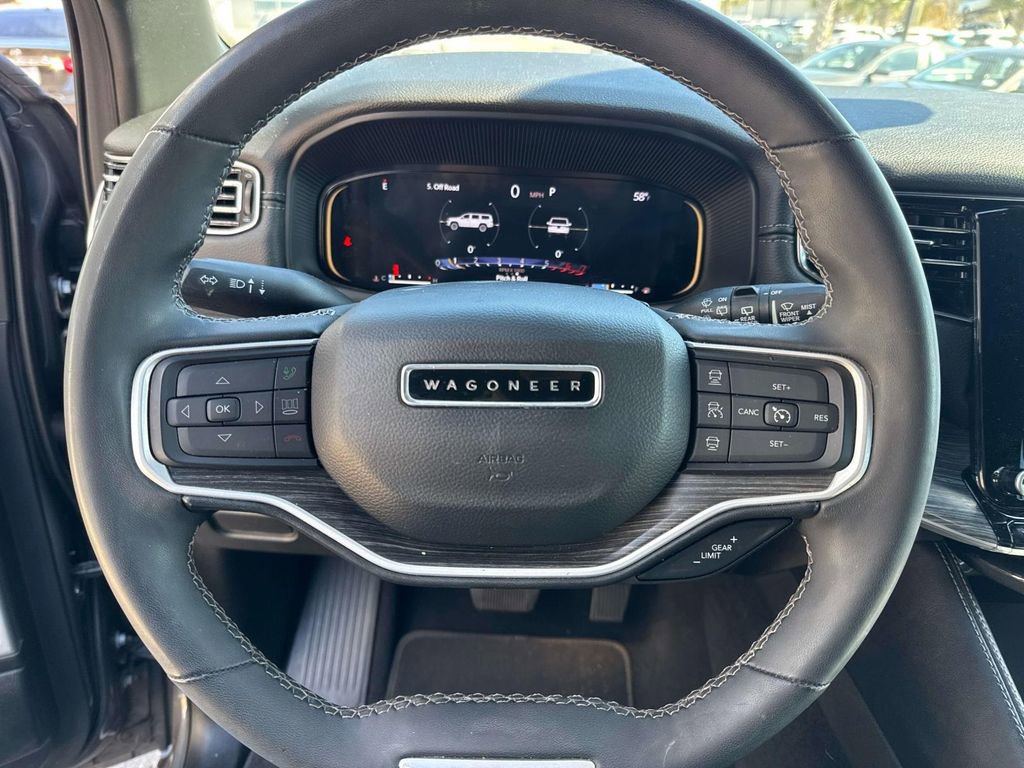 Used 2023 Jeep Wagoneer Series II image 20