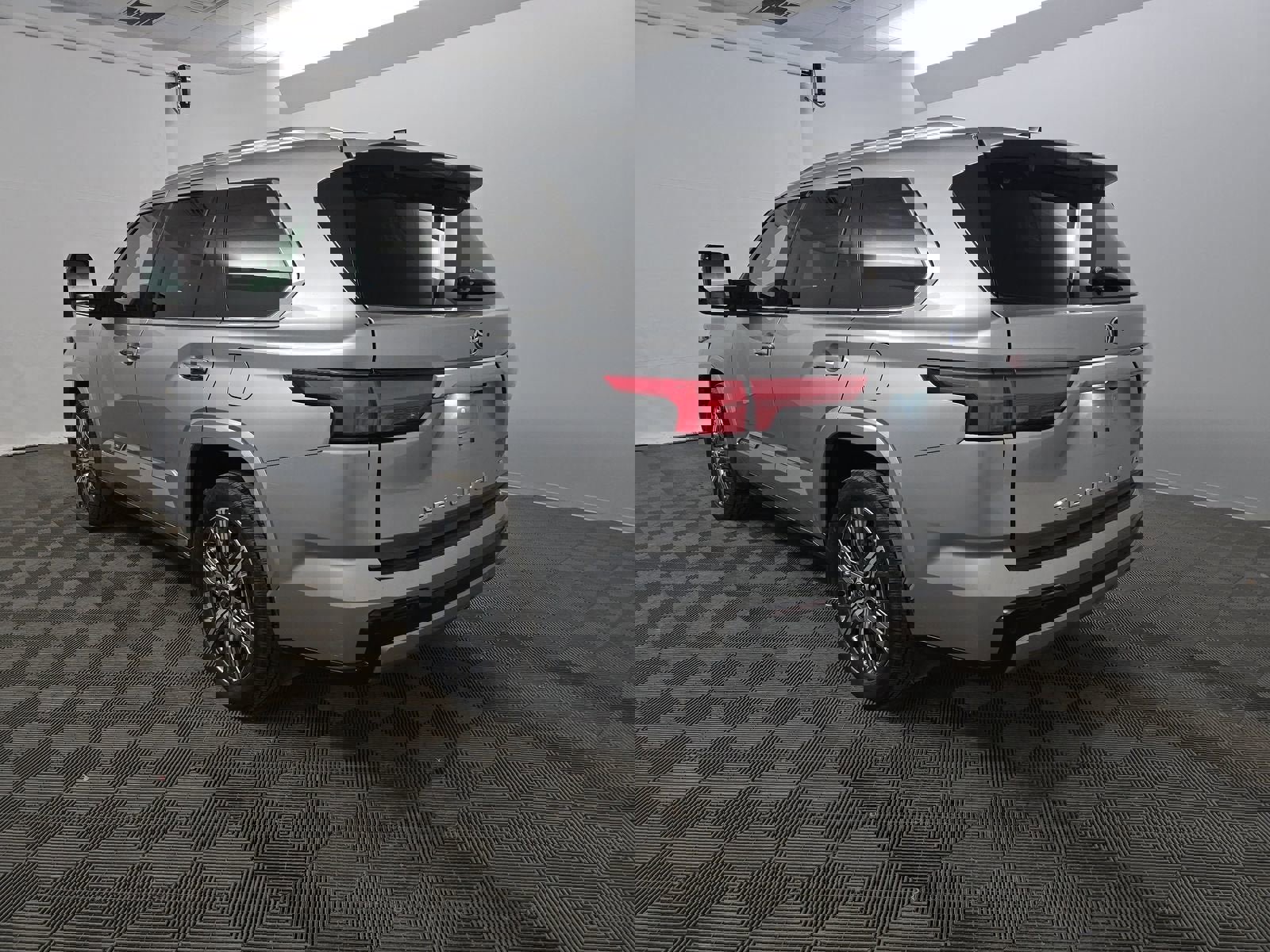 Used 2023 Toyota Sequoia Capstone image 6