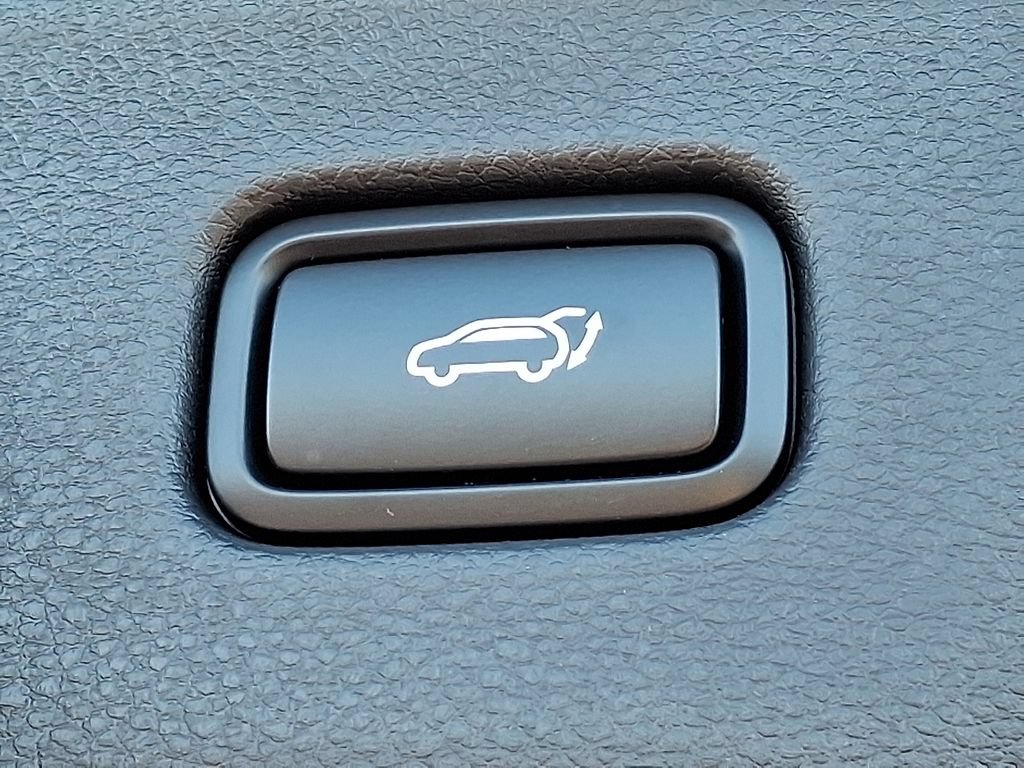 Certified 2025 Kia Seltos EX AWD/4WD image 29