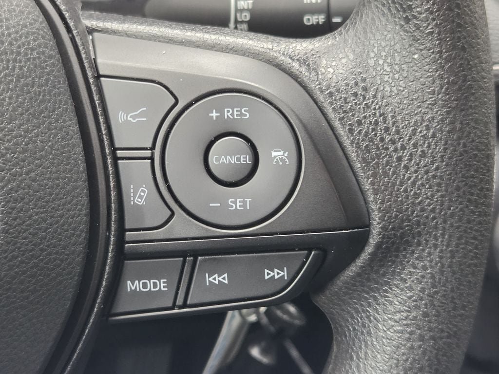 Used 2025 Toyota RAV4 LE FWD image 22