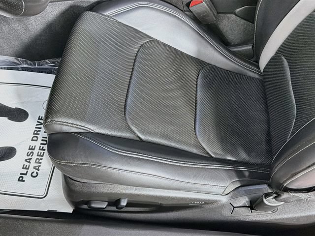 Used 2018 Chevrolet Camaro SS RWD image 19