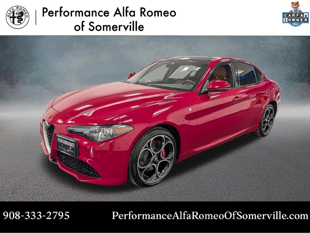 Used 2022 Alfa Romeo Giulia Ti AWD/4WD 360° Tour