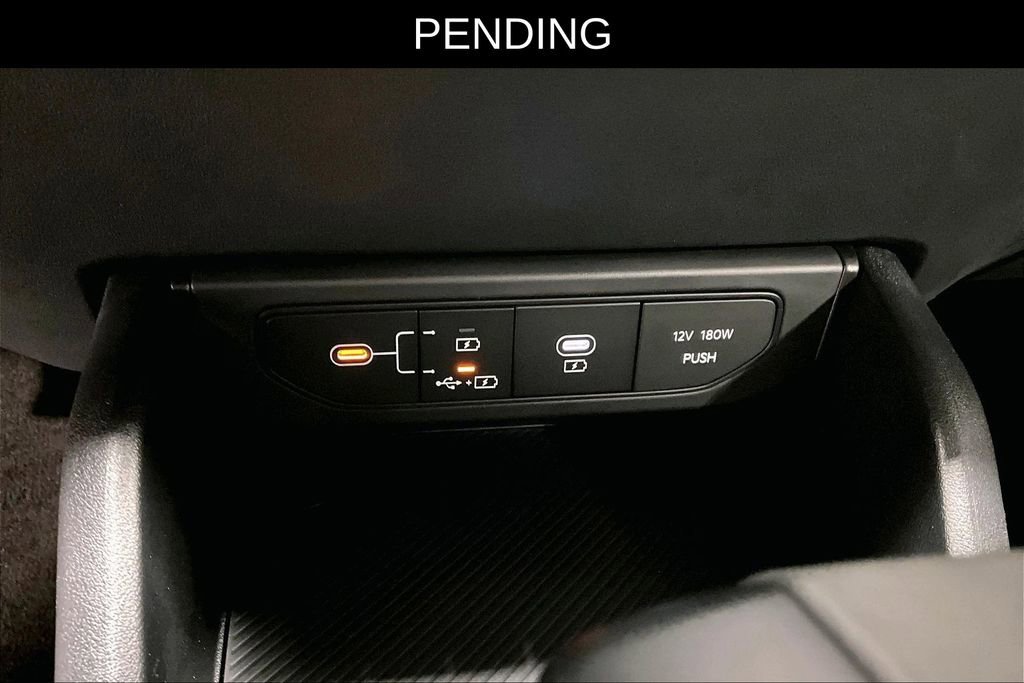 New 2025 Kia K4 FWD image 22