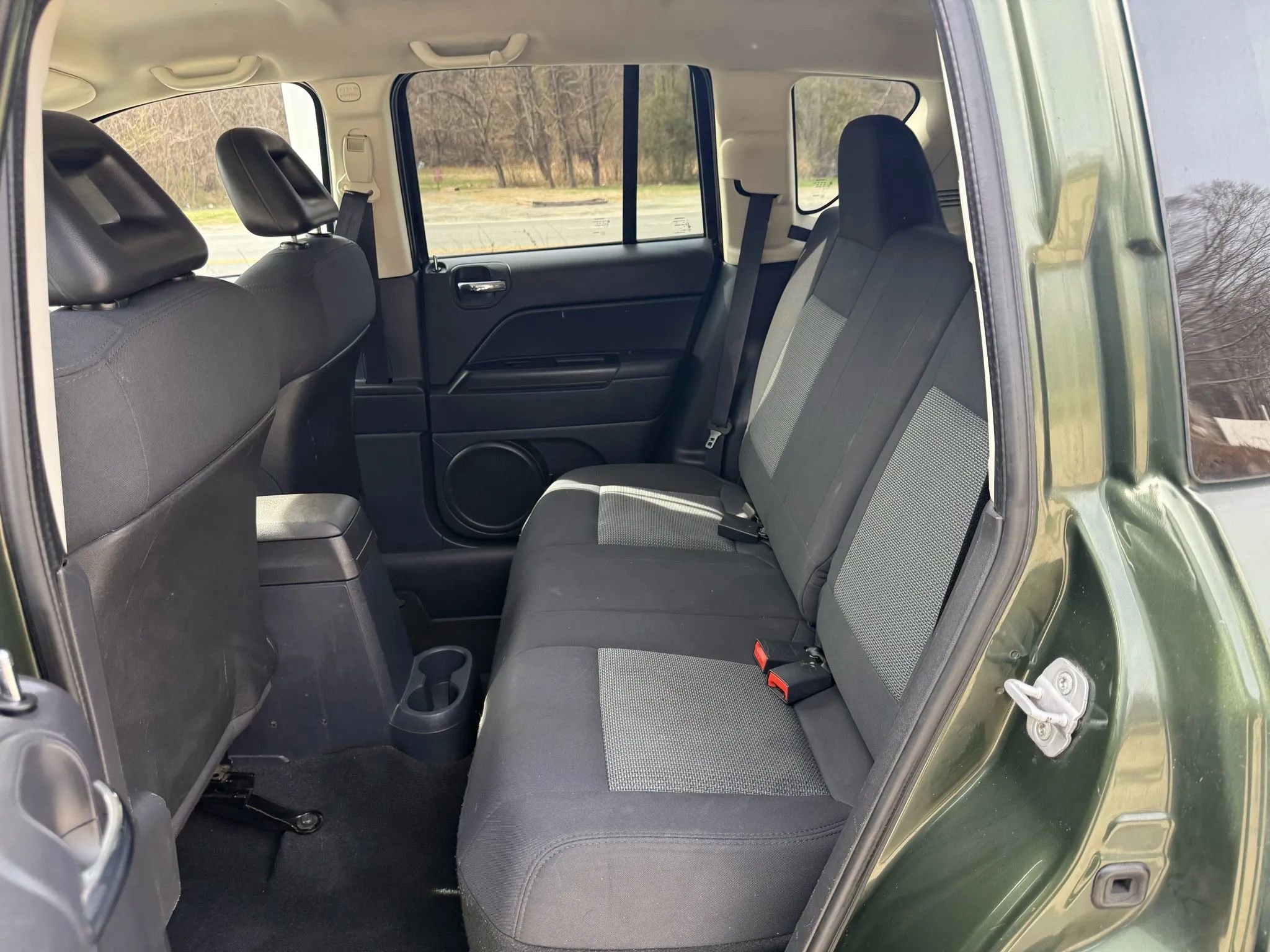 Used 2009 Jeep Compass Sport image 15