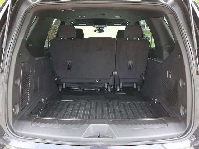 Used 2023 Chevrolet Tahoe 4WD w/ 1FL Safety Package image 31