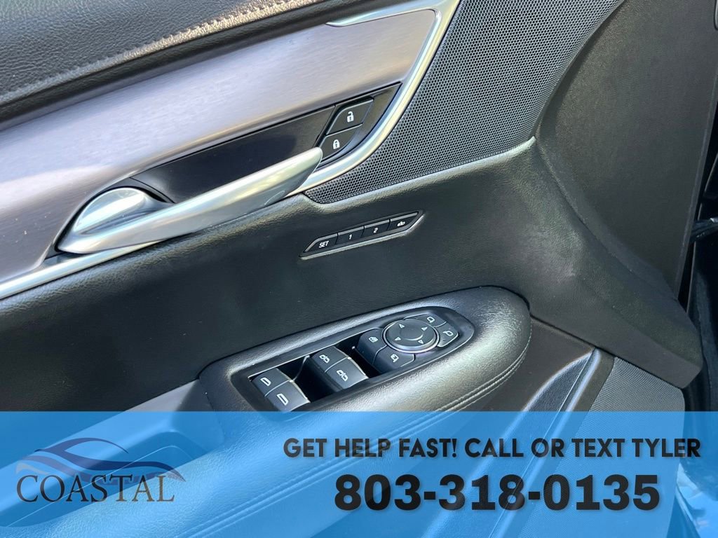 Used 2018 Cadillac XT5 Luxury w/ Driver Awareness Package image 7