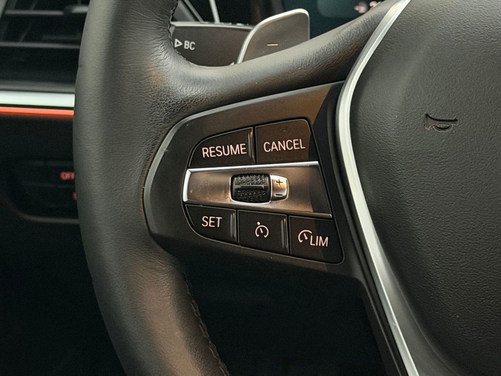 Used 2021 BMW 330i Sedan w/ Premium Package image 16