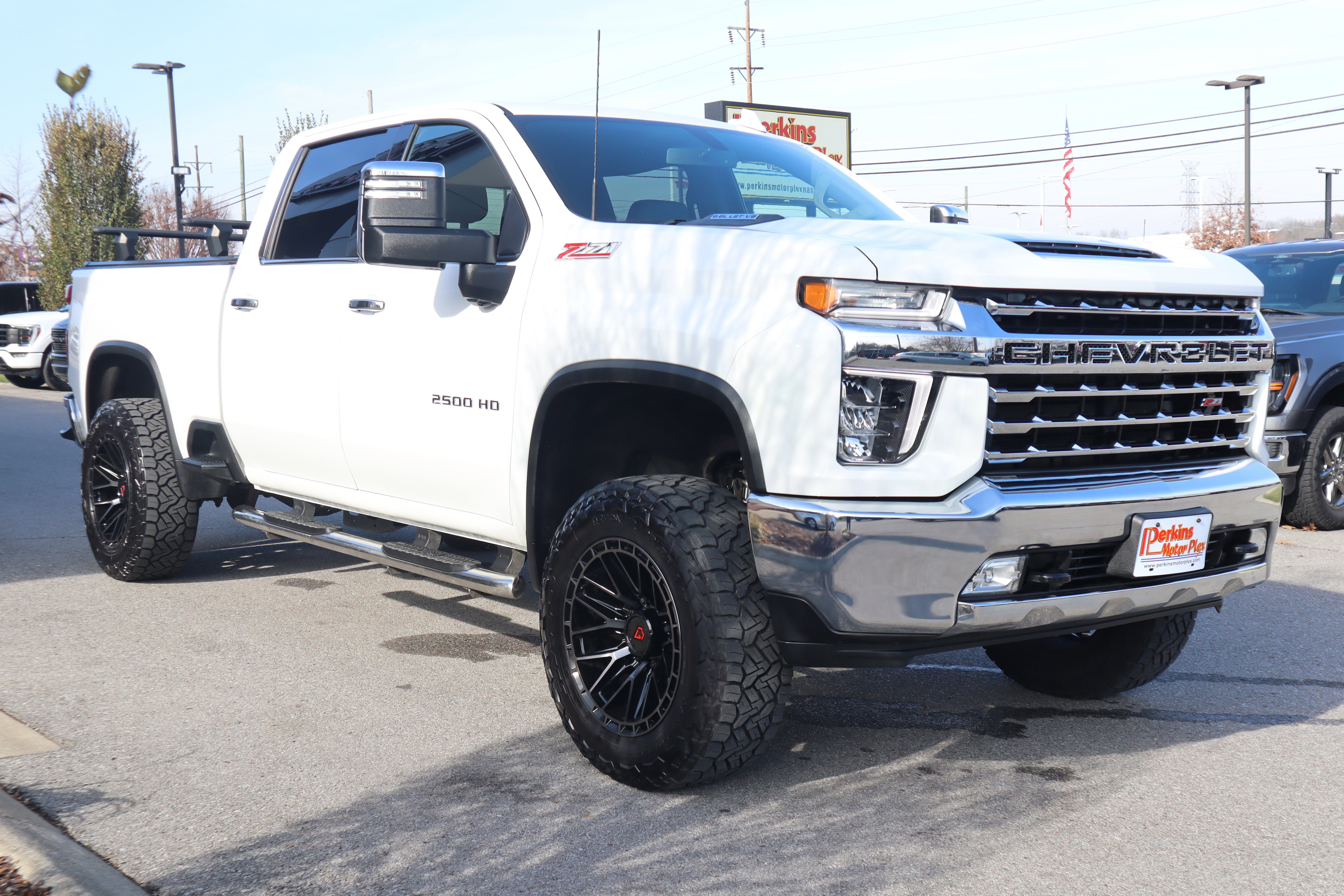 Used 2021 Chevrolet Silverado 2500 LTZ w/ LTZ Convenience Package image 5