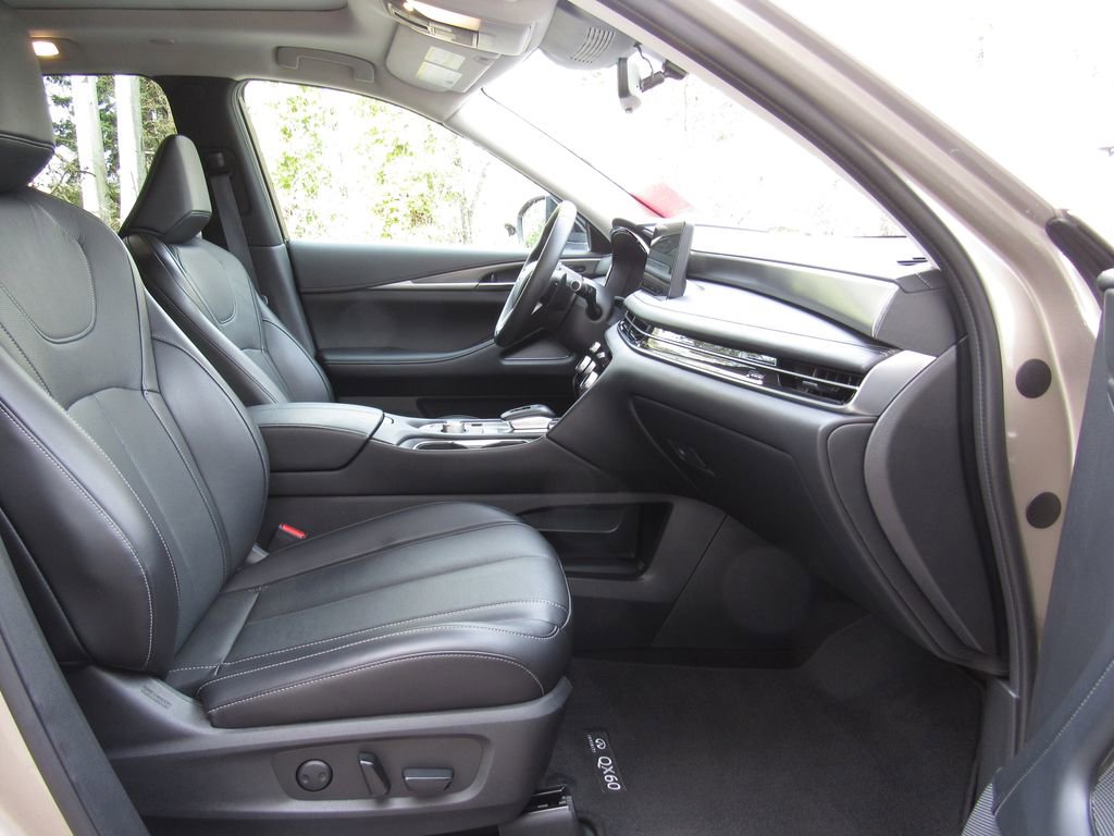 Used 2025 INFINITI QX60 Luxe image 19
