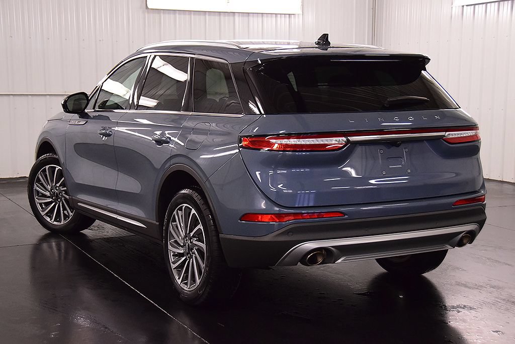Used 2024 Lincoln Corsair Reserve AWD/4WD image 5