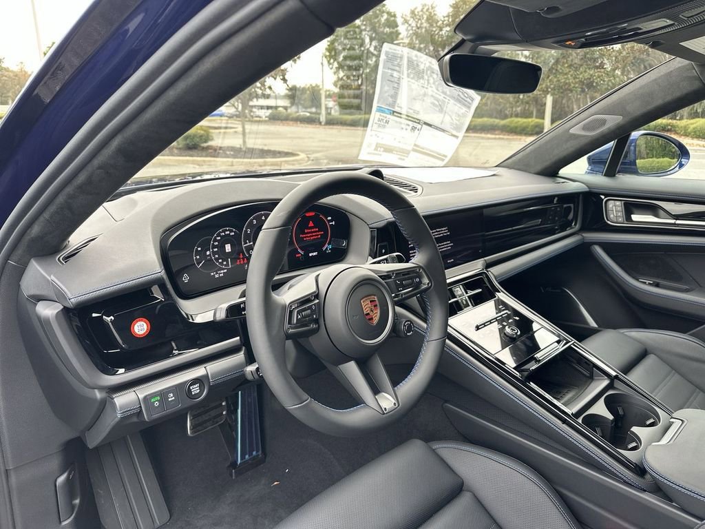 New 2026 Porsche Panamera GTS image 4