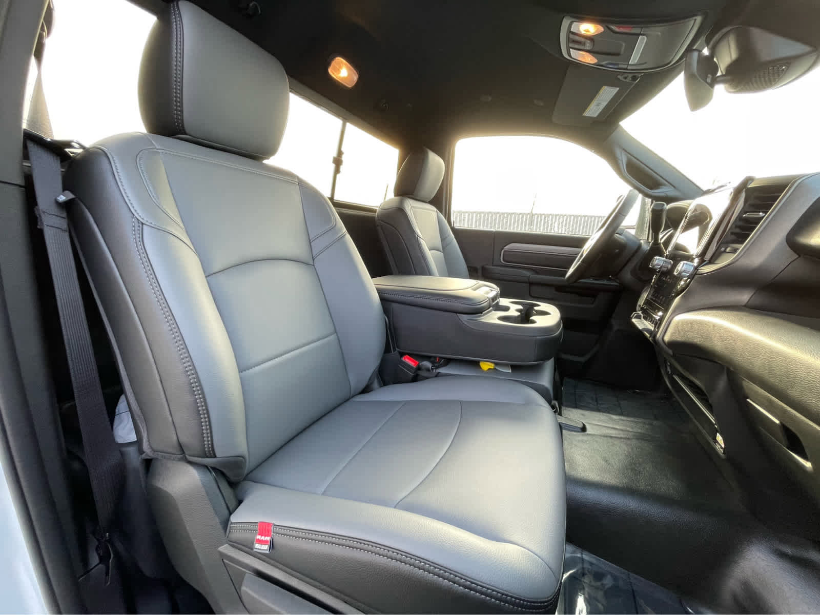 New 2026 RAM 3500 Tradesman image 27