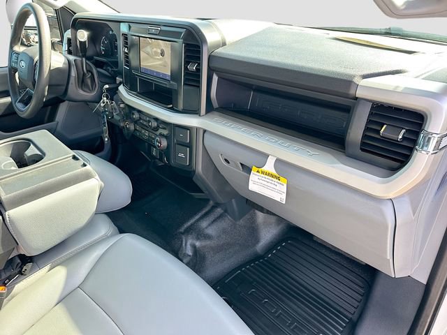 Used 2025 Ford F250 XL image 26