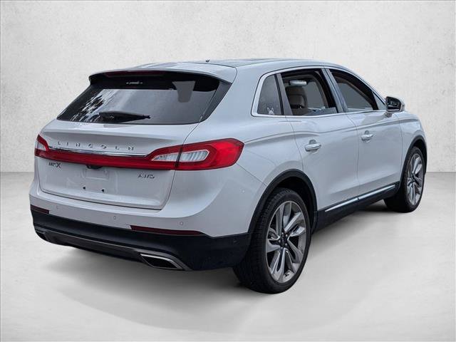Used 2018 Lincoln MKX Reserve w/ Driver Assistance Package AWD/4WD image 6
