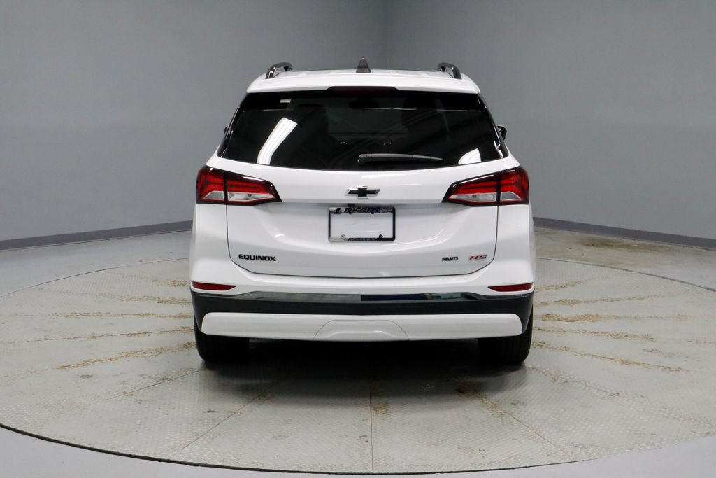 Used 2023 Chevrolet Equinox RS AWD/4WD image 9