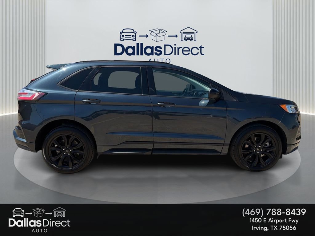 Used 2022 Ford Edge SE w/ Black Appearance Package image 5