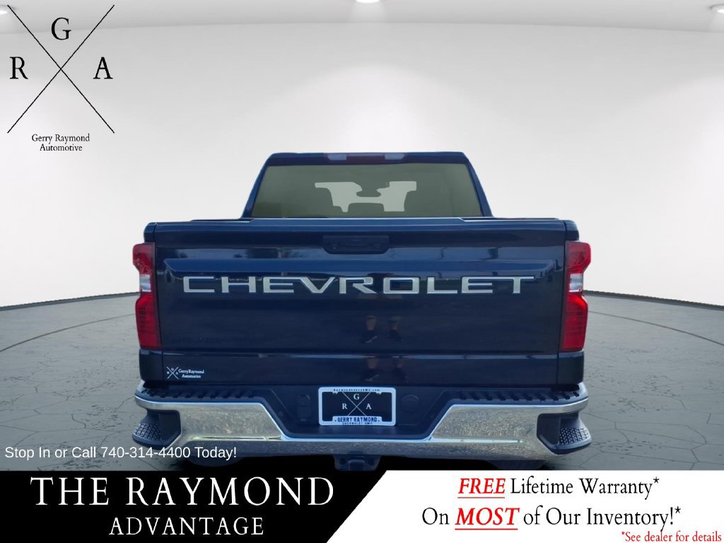 Used 2023 Chevrolet Silverado 1500 LT AWD/4WD image 4