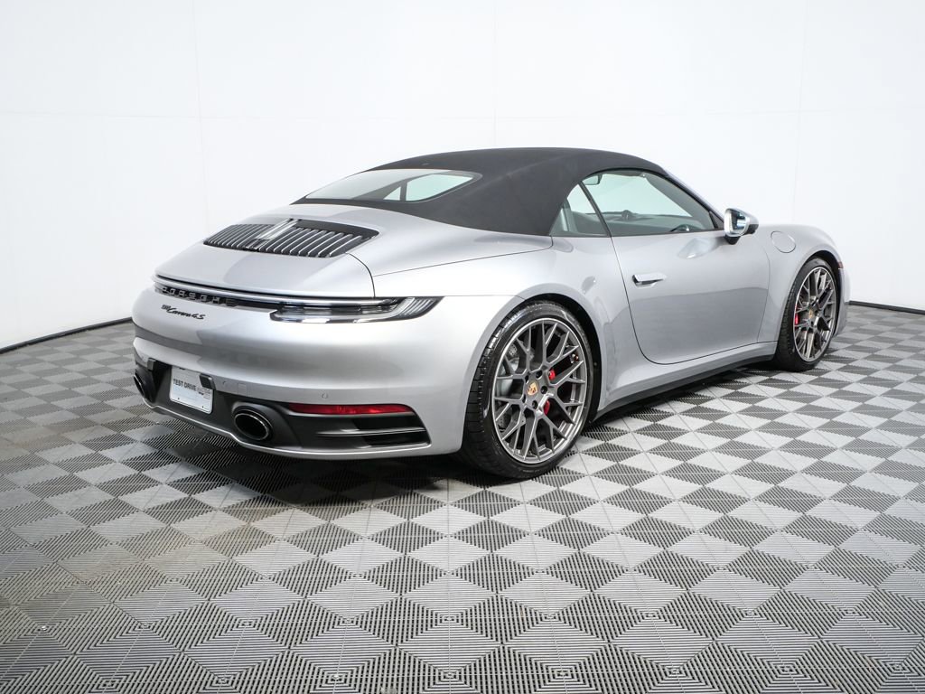 Certified 2022 Porsche 911 Carrera 4S image 21