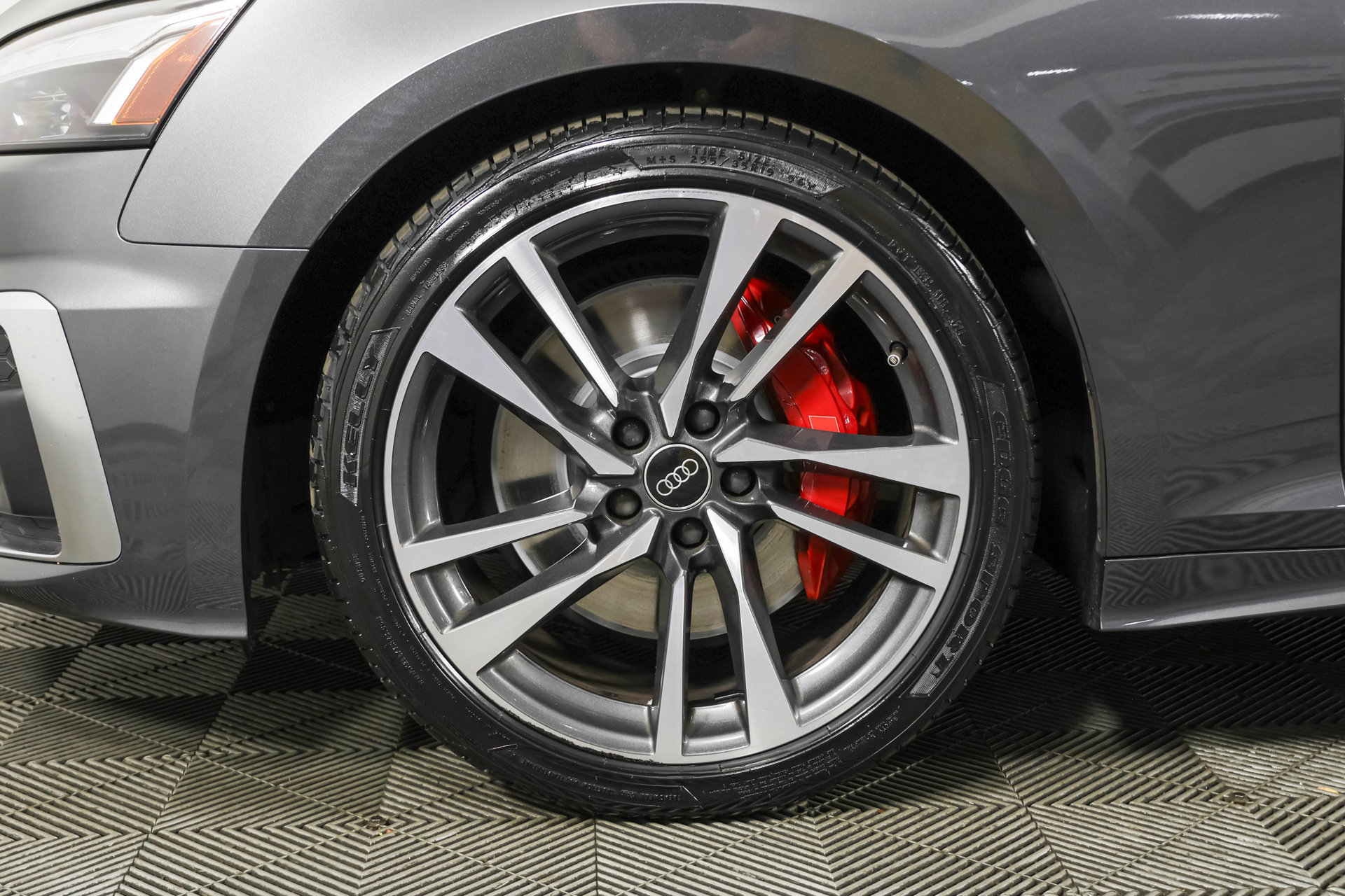 Used 2023 Audi S5 Premium Plus w/ Premium Plus Package AWD/4WD image 23