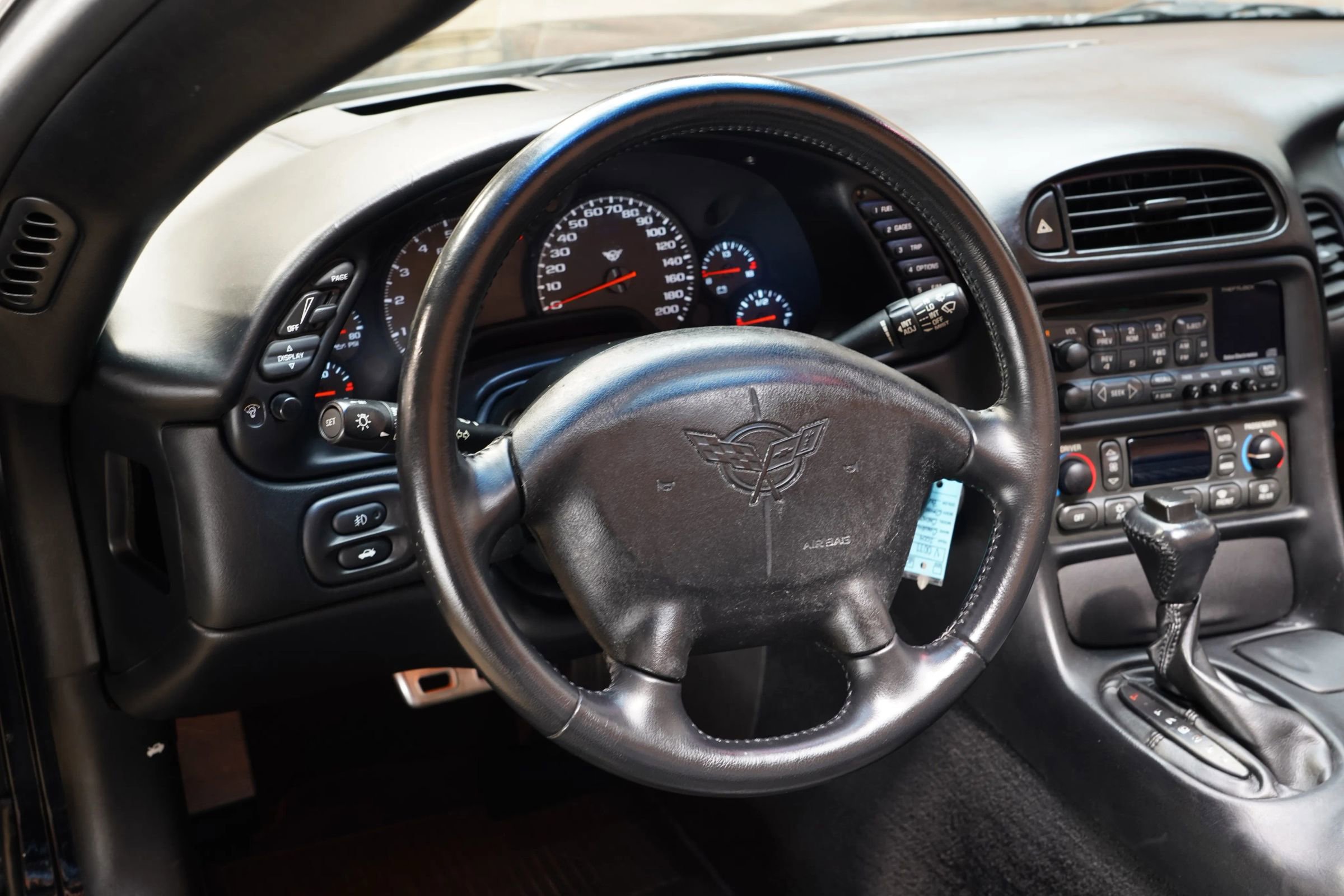 Used 2004 Chevrolet Corvette Convertible w/ Preferred Equipment Group image 22