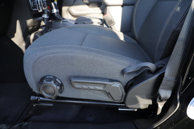 New 2025 Jeep Gladiator Sport image 13