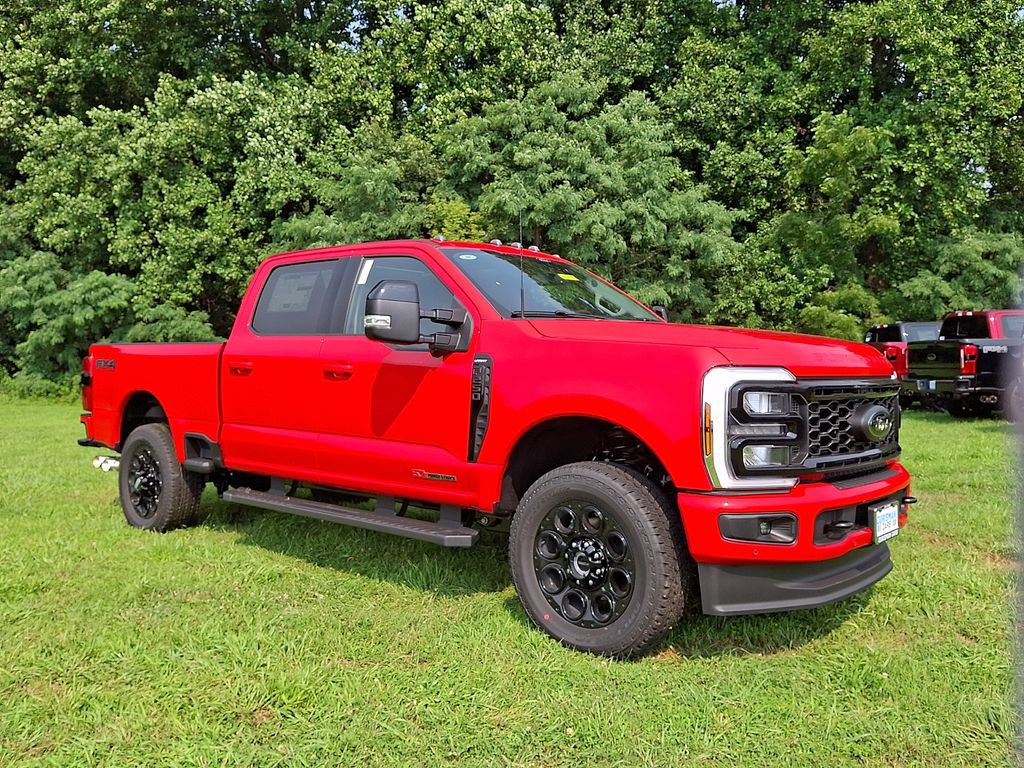New 2026 Ford F250 Lariat w/ Black Appearance Package