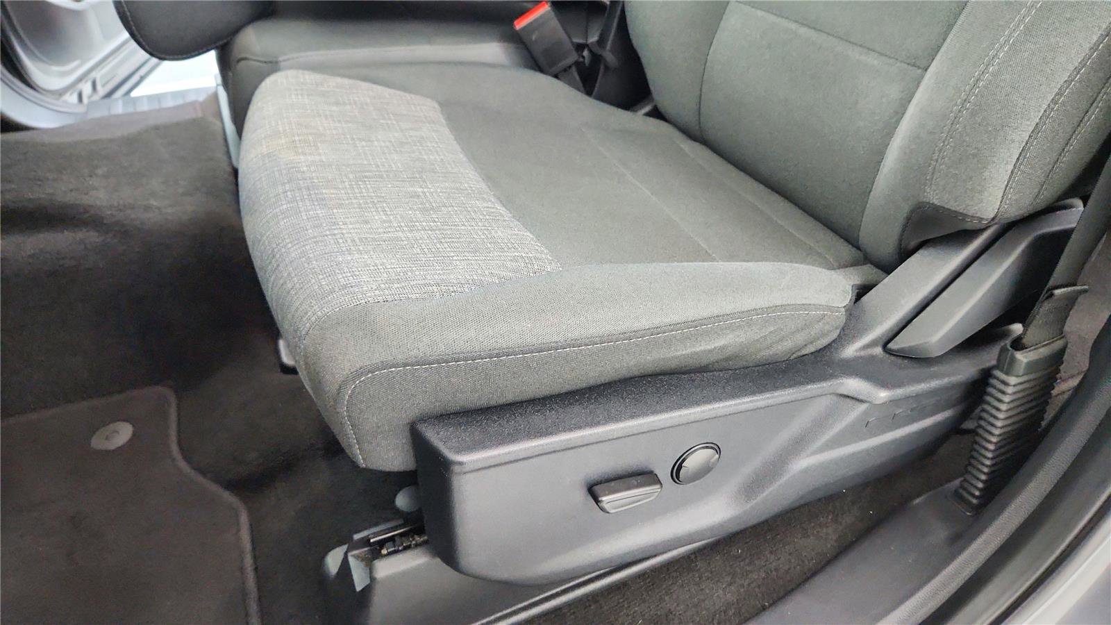 Used 2023 Ford F150 XLT image 28