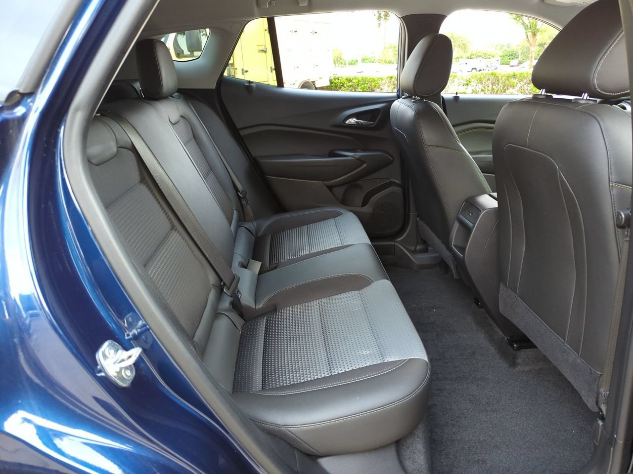 Used 2024 Chevrolet Trax LT w/ Driver Confidence Package FWD image 23