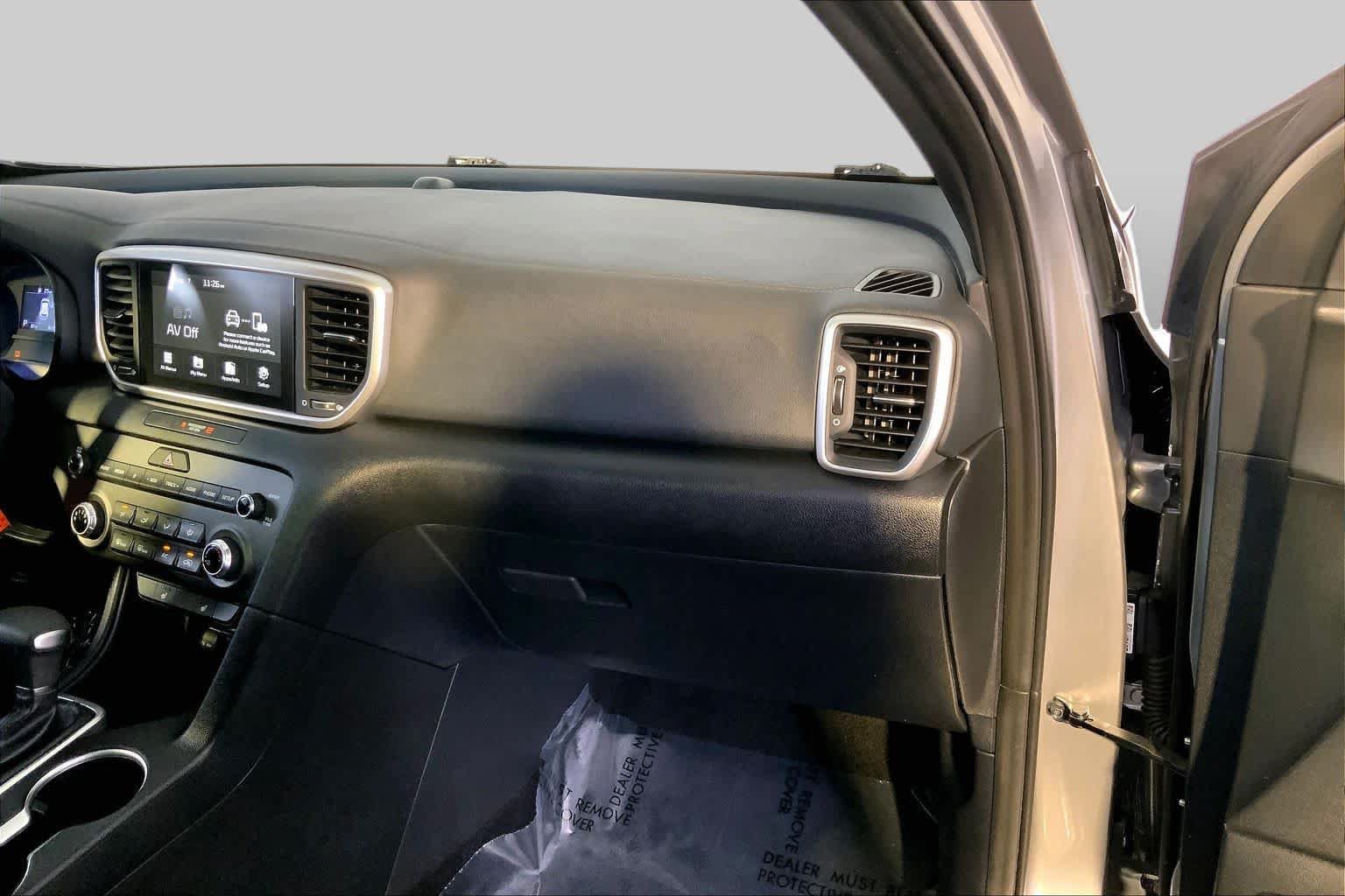 Used 2022 Kia Sportage Nightfall Edition AWD/4WD image 19