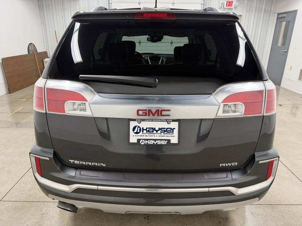 Used 2017 GMC Terrain Denali w/ Cargo Package image 8