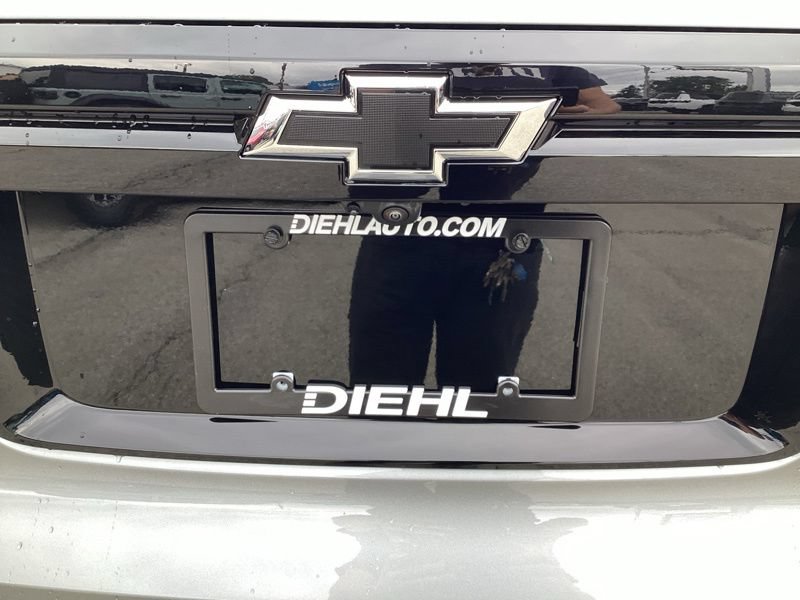 New 2027 Chevrolet Traverse LT w/ Enhanced Driving Package AWD/4WD image 11