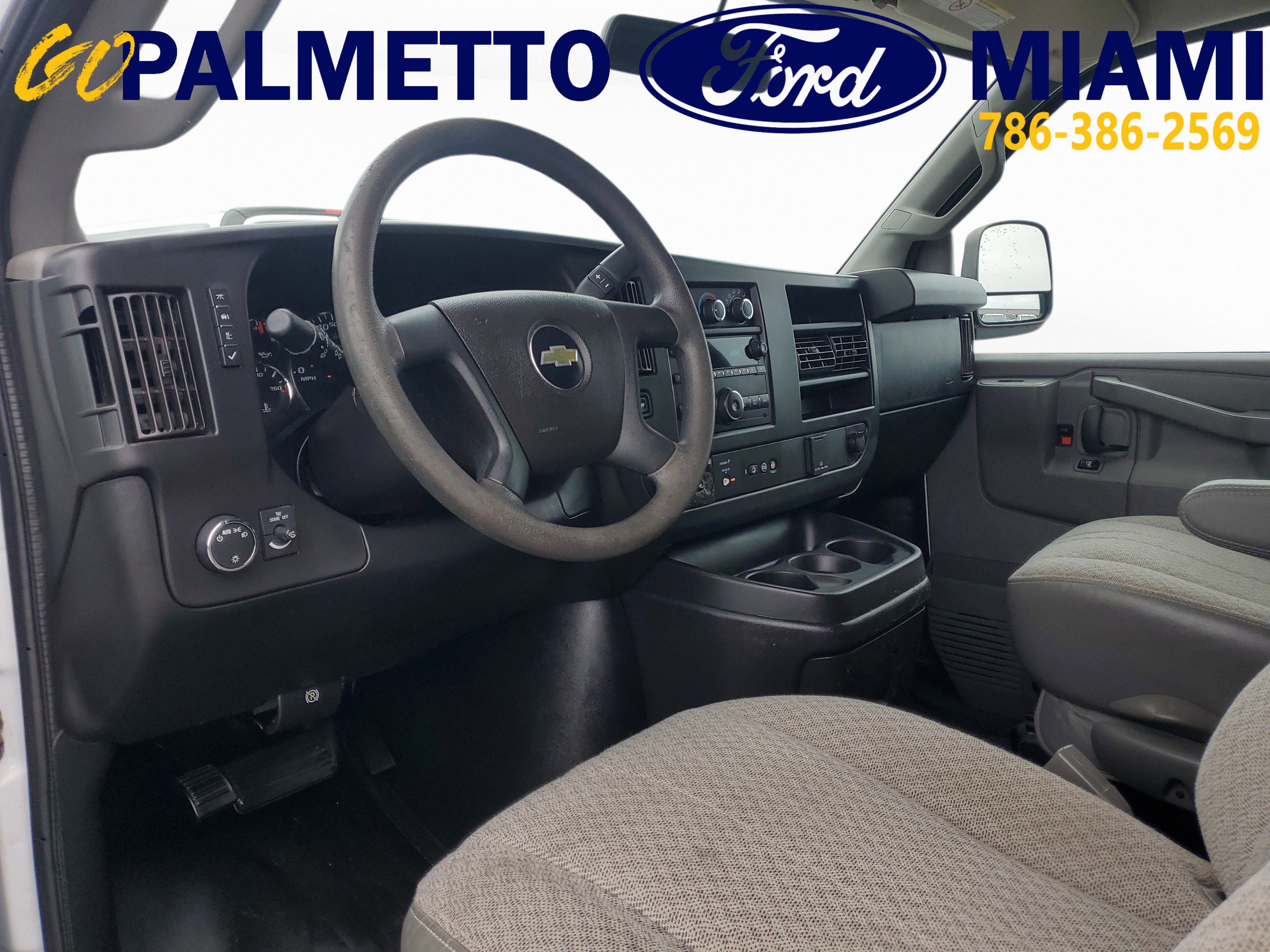 Used 2018 Chevrolet Express 2500 image 14