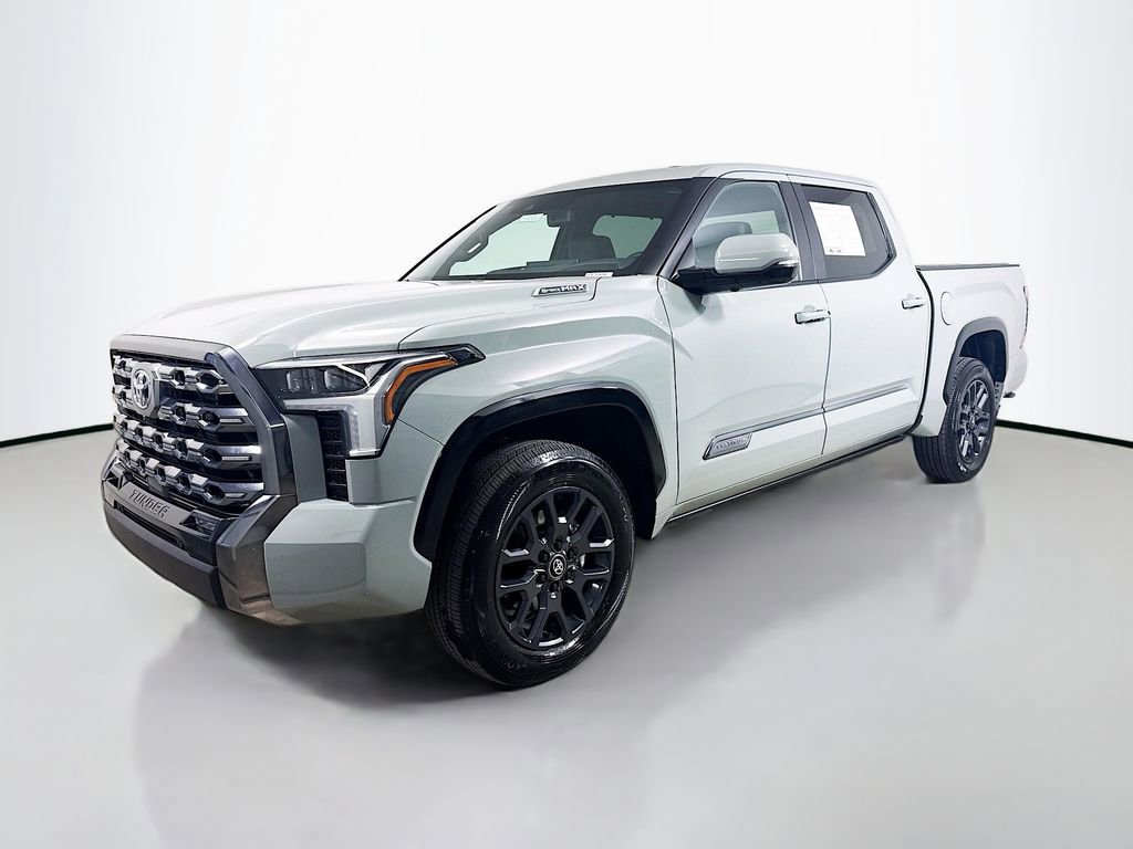 Used 2025 Toyota Tundra Platinum AWD/4WD image 3