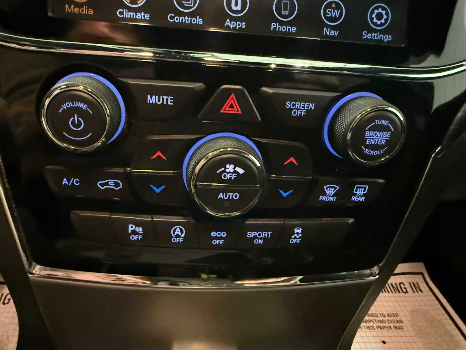 Certified 2020 Jeep Grand Cherokee Laredo w/ Quick Order Package 2BN North AWD/4WD image 33