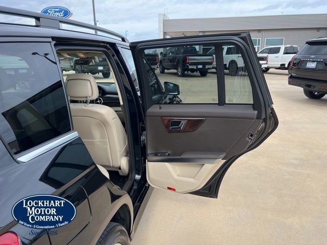 Used 2015 Mercedes-Benz GLK 350 2WD image 21