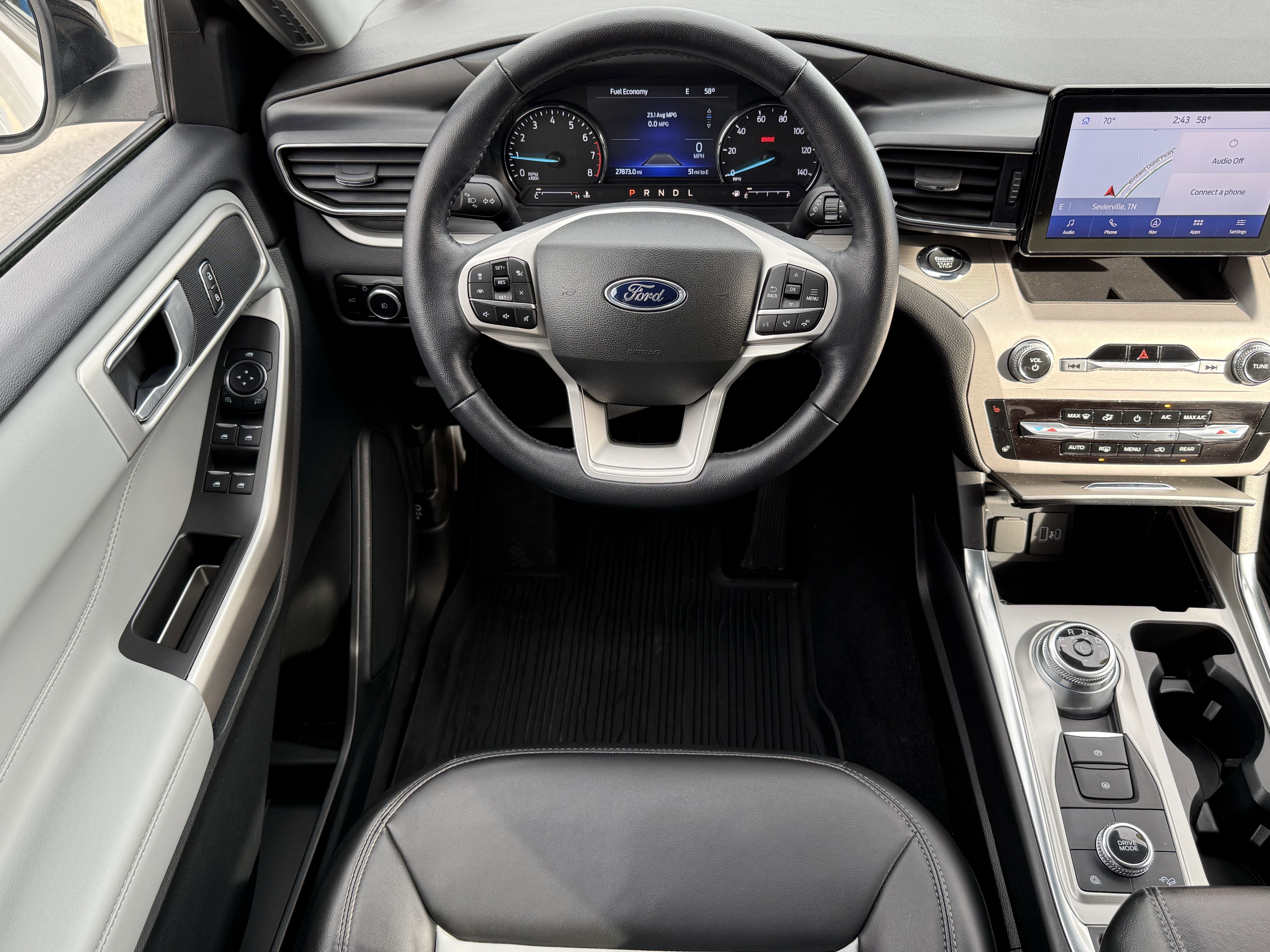 Used 2023 Ford Explorer XLT w/ Equipment Group 202A image 20