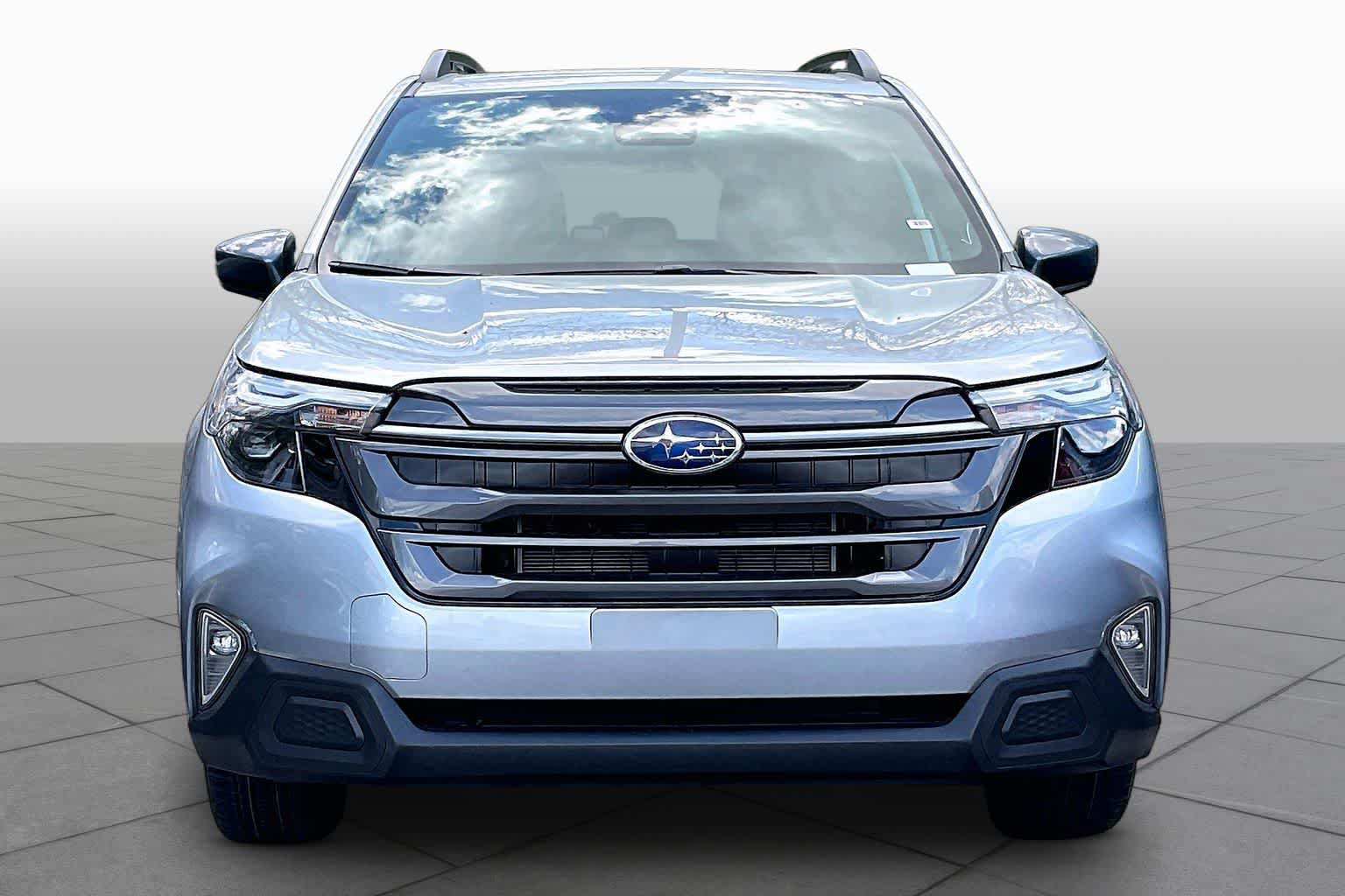 New 2026 Subaru Forester Touring AWD/4WD image 3